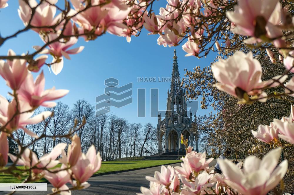 BELGIUM-BRUSSELS-SPRING-SCENERY