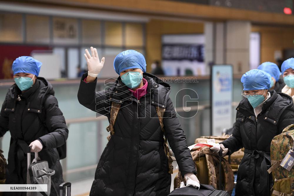 CHINA-JILIN-CHANGCHUN-COVID-19-MEDICAL WORKER-AID(CN)