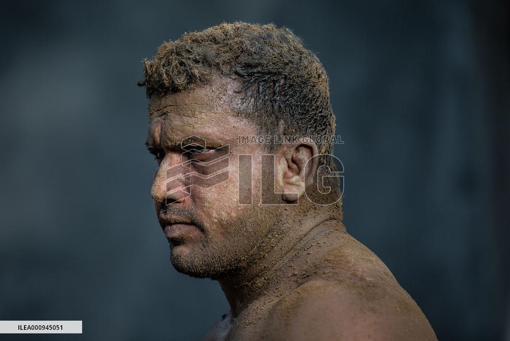 (SP)INDIA-NEW DELHI-KUSHTI WRESTLING