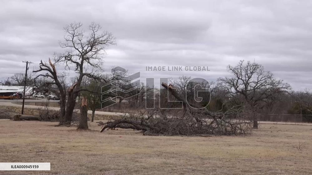 1 killed, dozens injured after tornados hit U.S. states Texas, Oklahoma