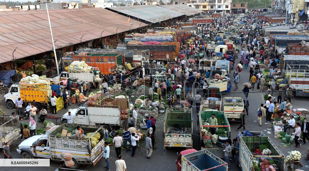 KASHMIR-JAMMU-MARKET