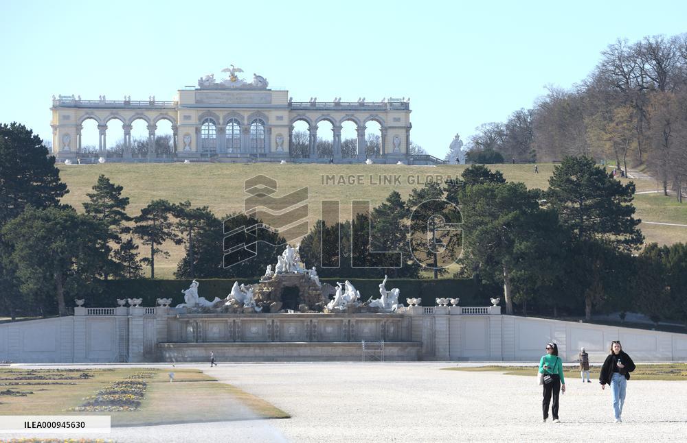 AUSTRIA-VIENNA-SPRING SCENERY