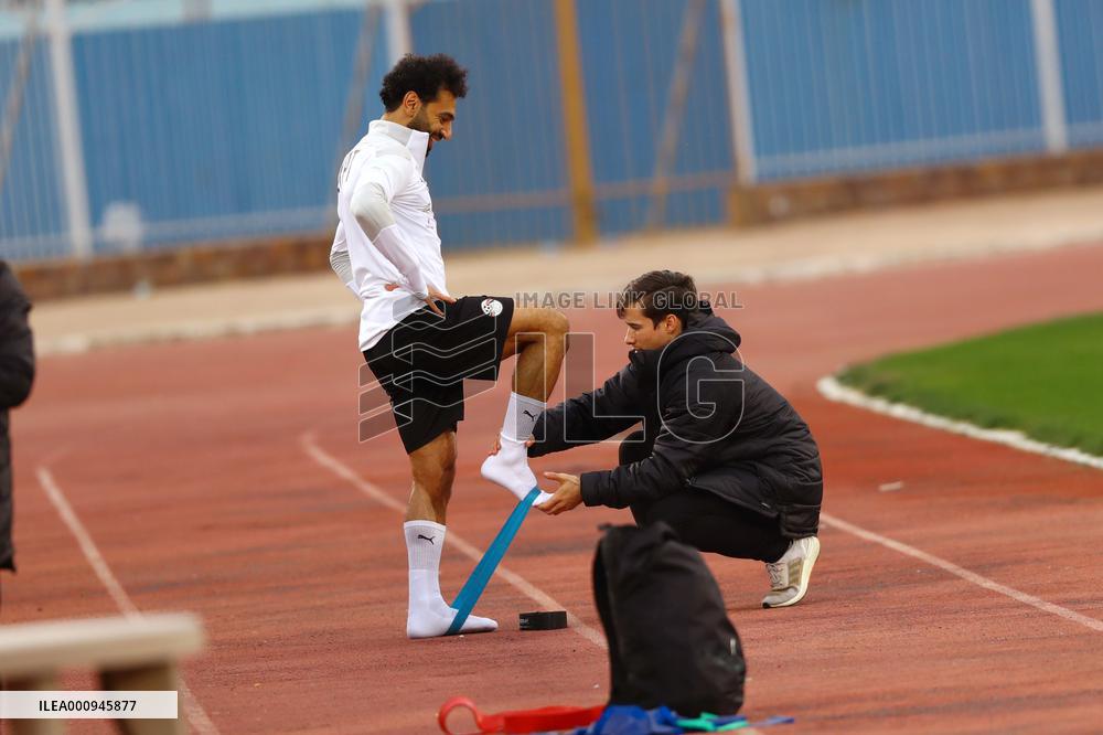 (SP)EGYPT-CAIRO-FOOTBALL-FIFA 2022 WORLD CUP QUALIFIER-EGYPTIAN TEAM-TRAINING SESSION