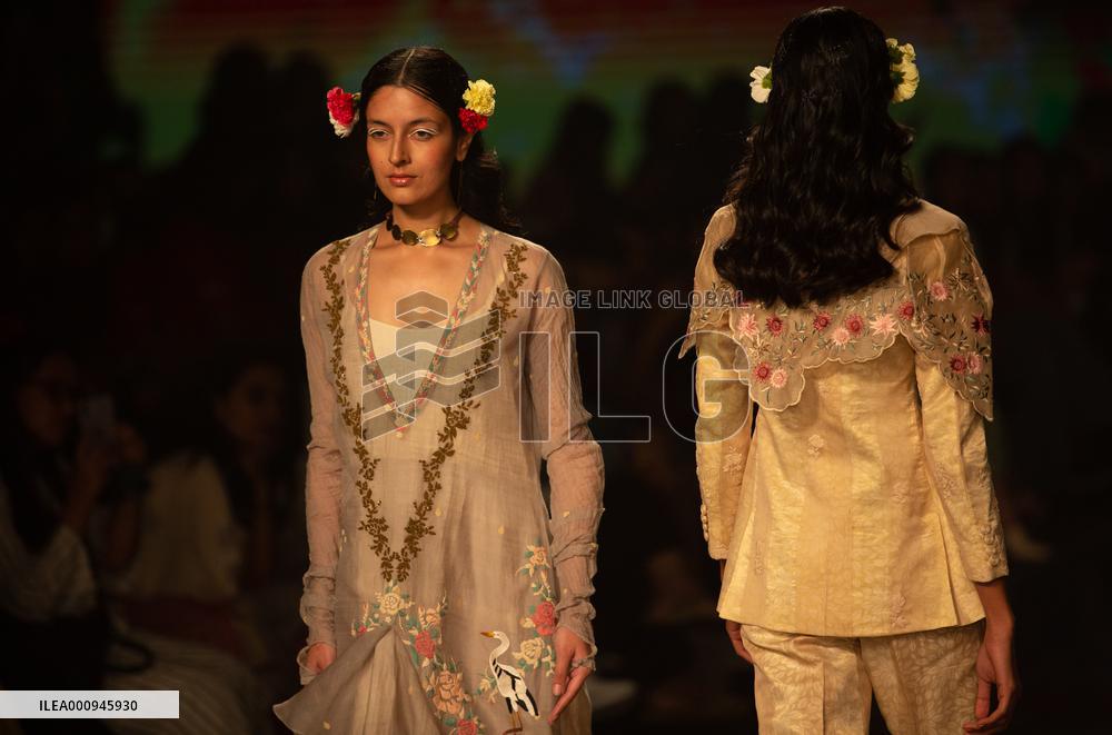 INDIA-NEW DELHI-FASHION WEEK