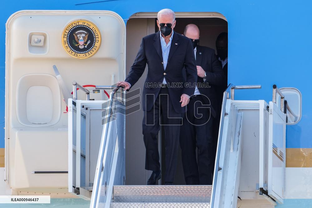 POLAND-BIDEN-ARRIVAL