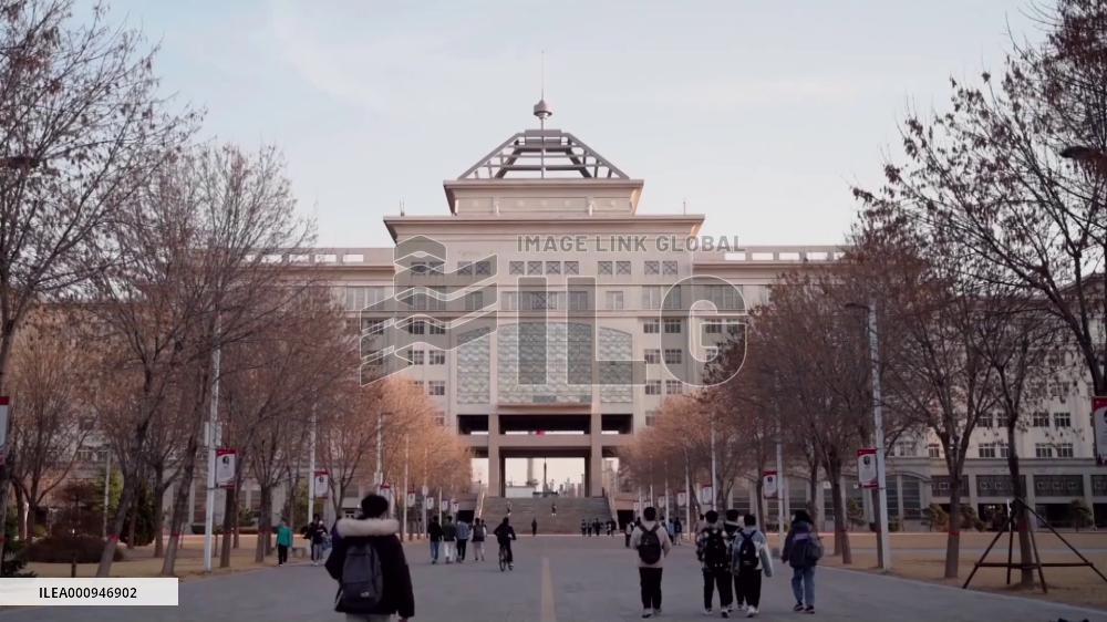 Former Beijing 2022 volunteers fight against COVID-19 in north China