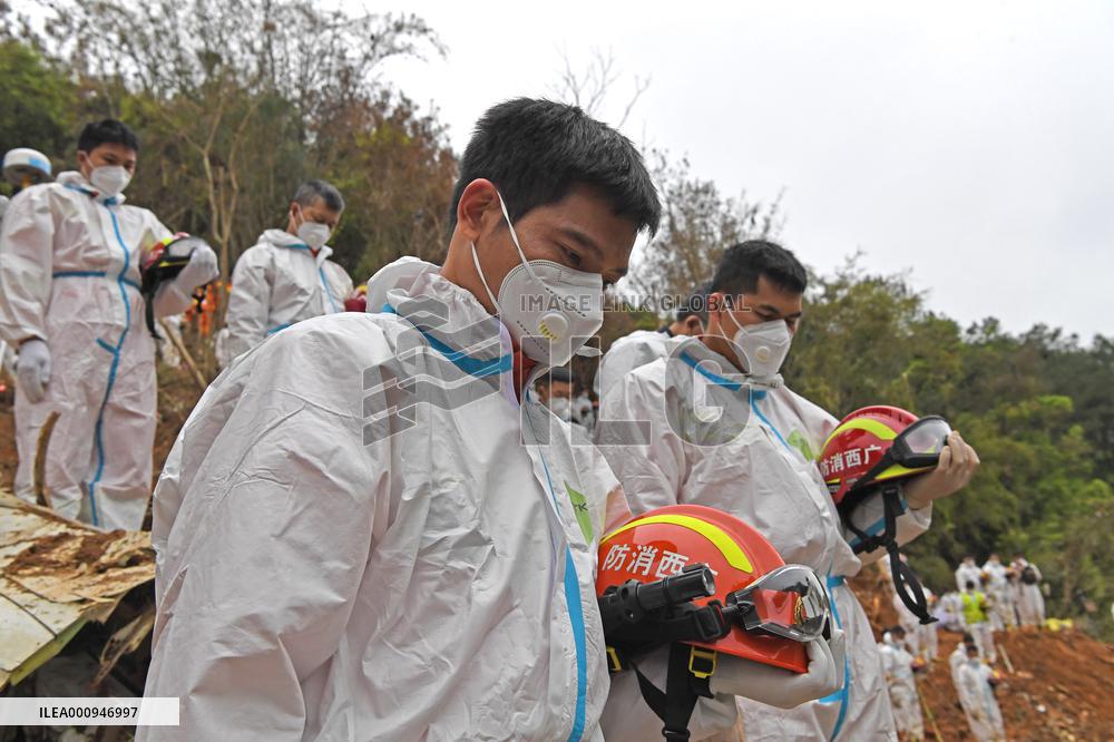 CHINA-GUANGXI-TENGXIAN-PLANE CRASH SITE-MOURNING (CN)