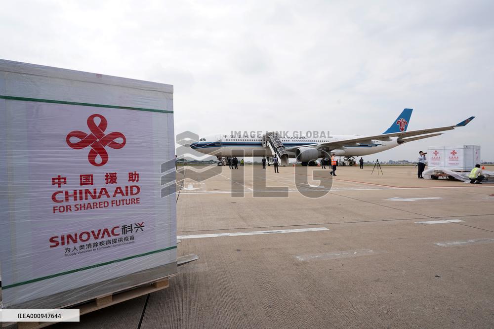 CAMBODIA-PHNOM PENH-CHINA-VACCINE-ARRIVAL