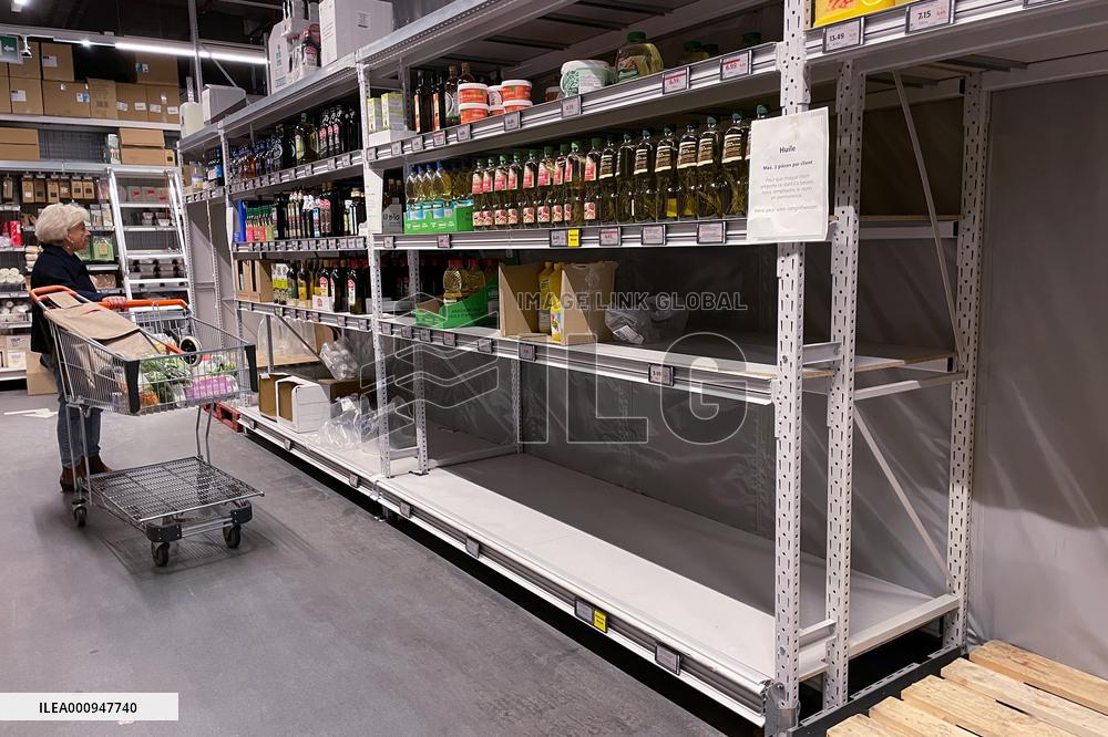 BELGIUM-BRUSSELS-MARKET-PRICE