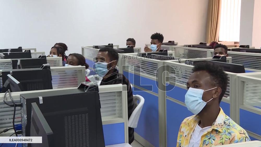 Introductory lecture on TCM inspires young Ethiopian students