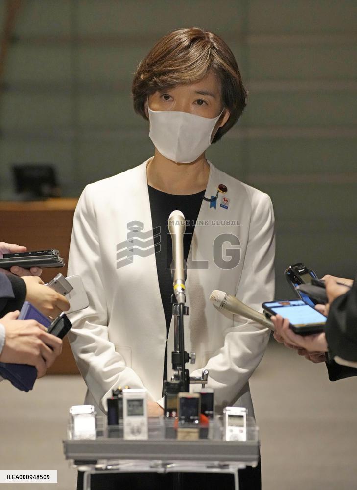 Vaccination minister Horiuchi resigns