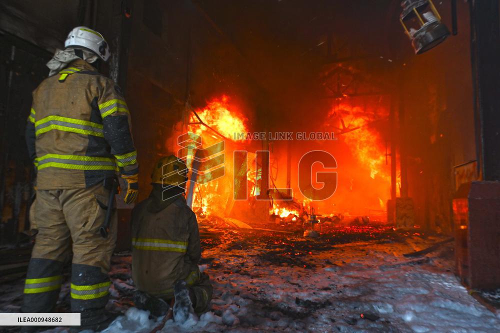 KUWAIT-KUWAIT CITY-MARKET-FIRE
