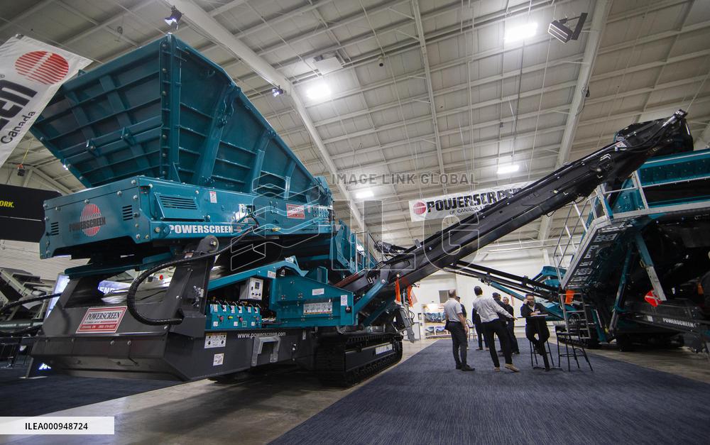 CANADA-MISSISSAUGA-NATIONAL HEAVY EQUIPMENT SHOW