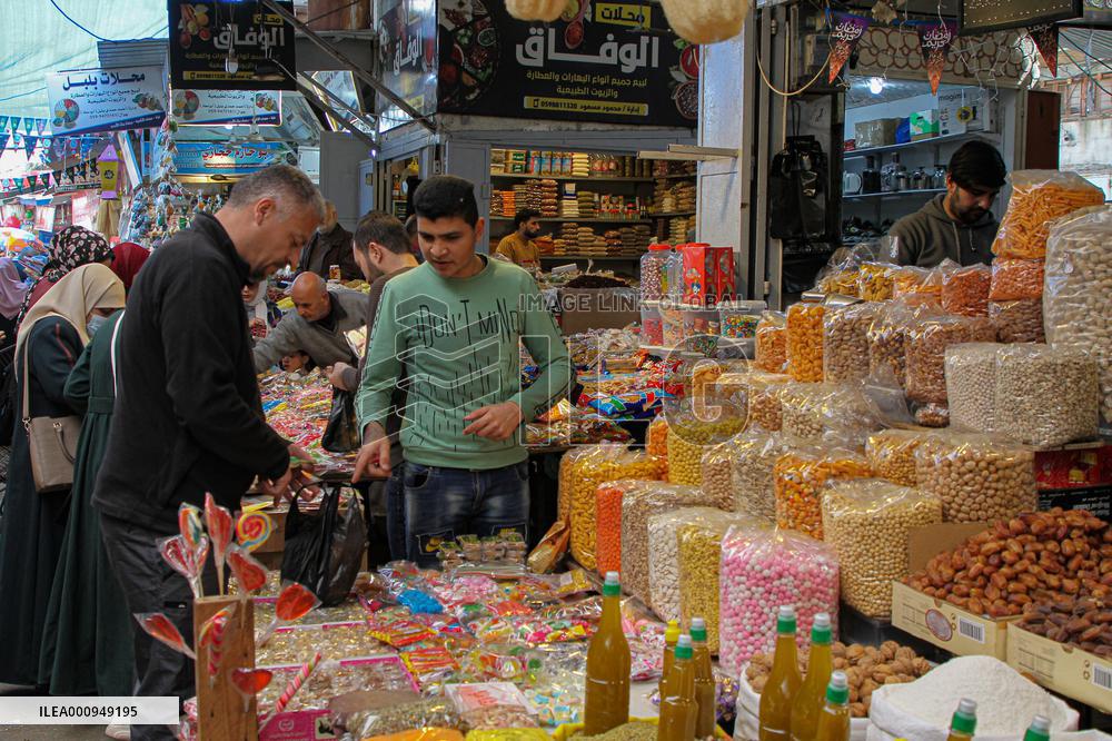 MIDEAST-GAZA CITY-RAMADAN-SHOPPING