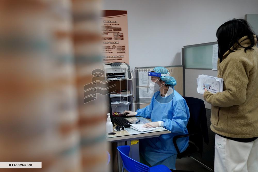 CHINA-SHANGHAI-EMERGENCY TREATMENT (CN)