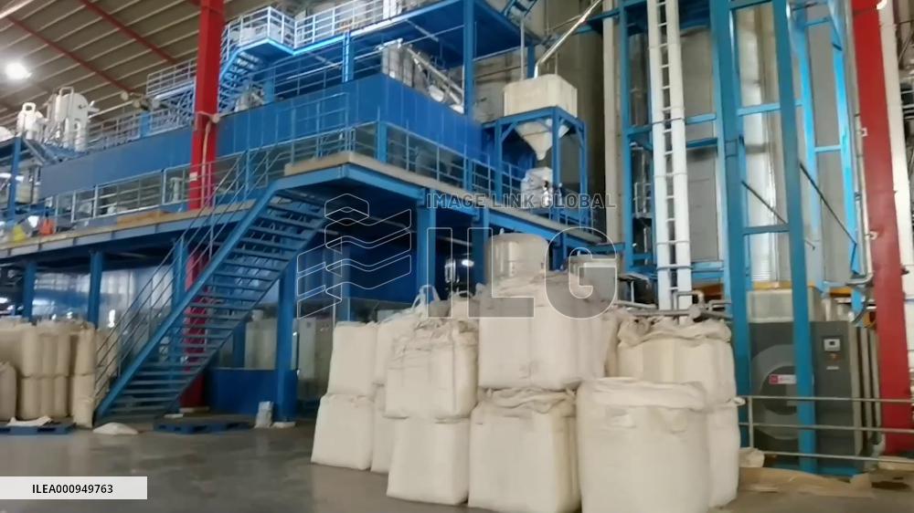 Cambodia's rice export to China up 3.8 pct in Q1: minister