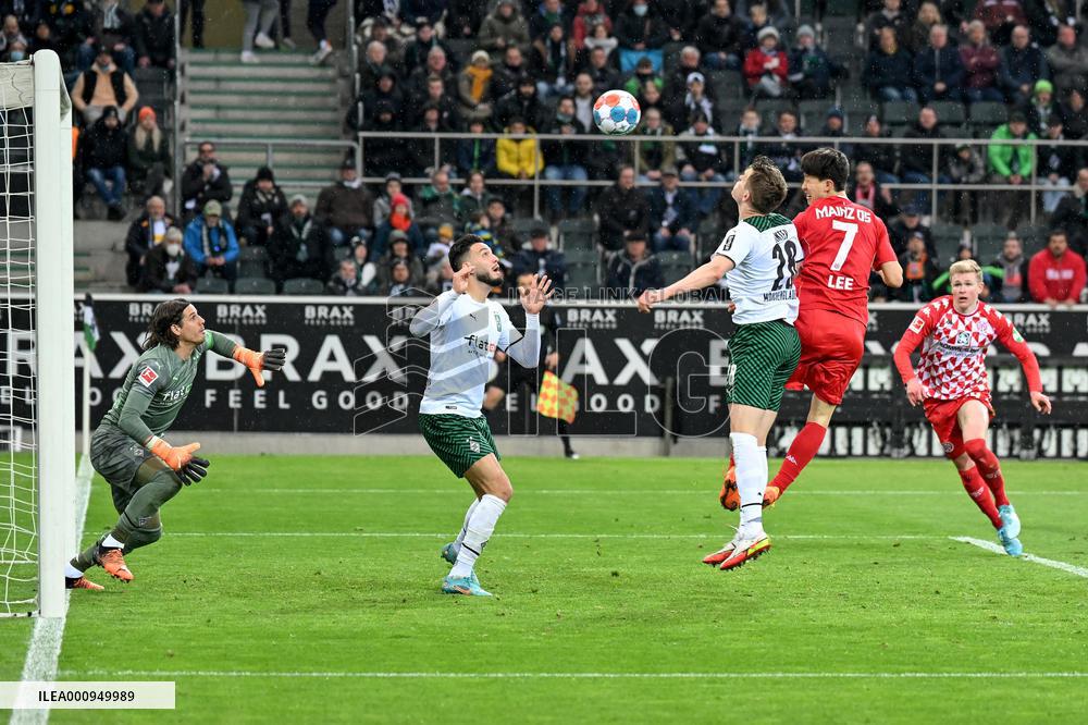 (SP)GERMANY-MOENCHENGLADBACH-FOOTBALL-BUNDESLIGA-MOENCHENGLADBACH VS MAINZ 05