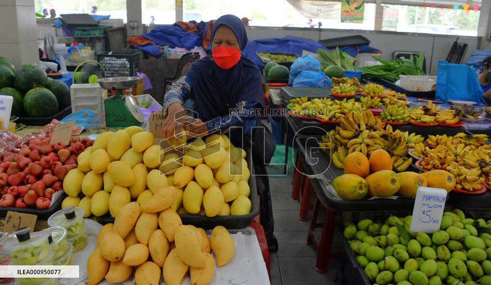 BRUNEI-BANDAR SERI BEGAWAN-RAMADAN-MARKET