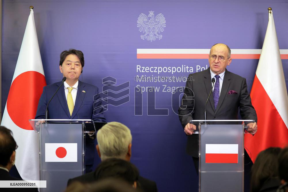 Japan-Poland talks