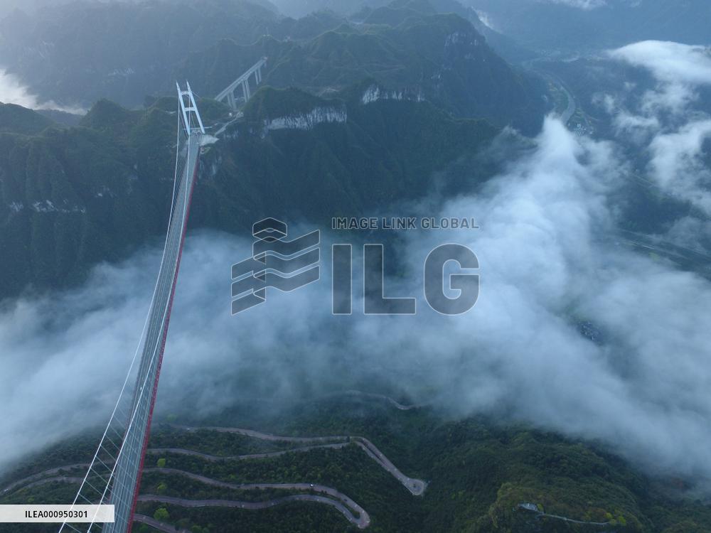 CHINA-HUNAN-AIZHAI BRIDGE-10 YEARS (CN)