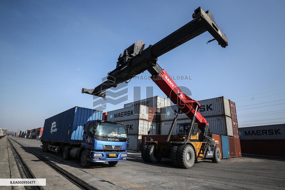 CHINA-ECONOMY-FOREIGN COMPANIES-INVESTMENT