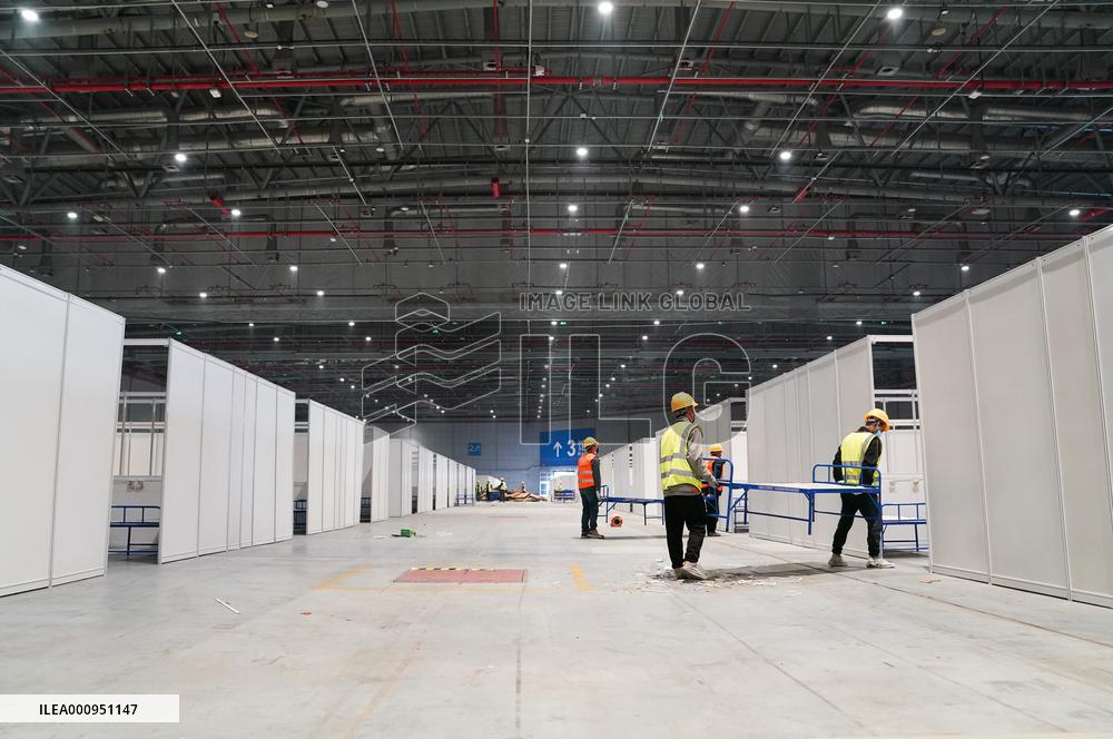 CHINA-SHANGHAI-NECC-MAKESHIFT HOSPITAL (CN)