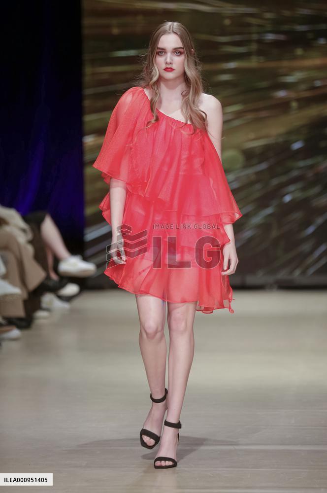 CANADA-VANCOUVER-FASHION WEEK