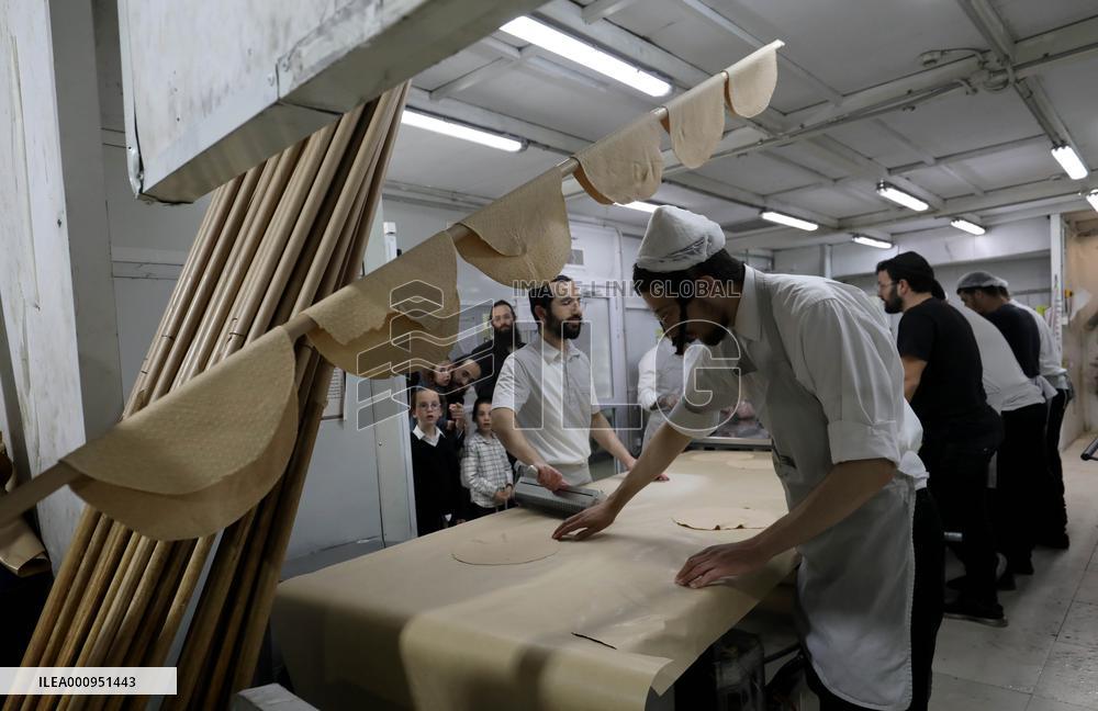 ISRAEL-BEIT SHEMESH-MATZA