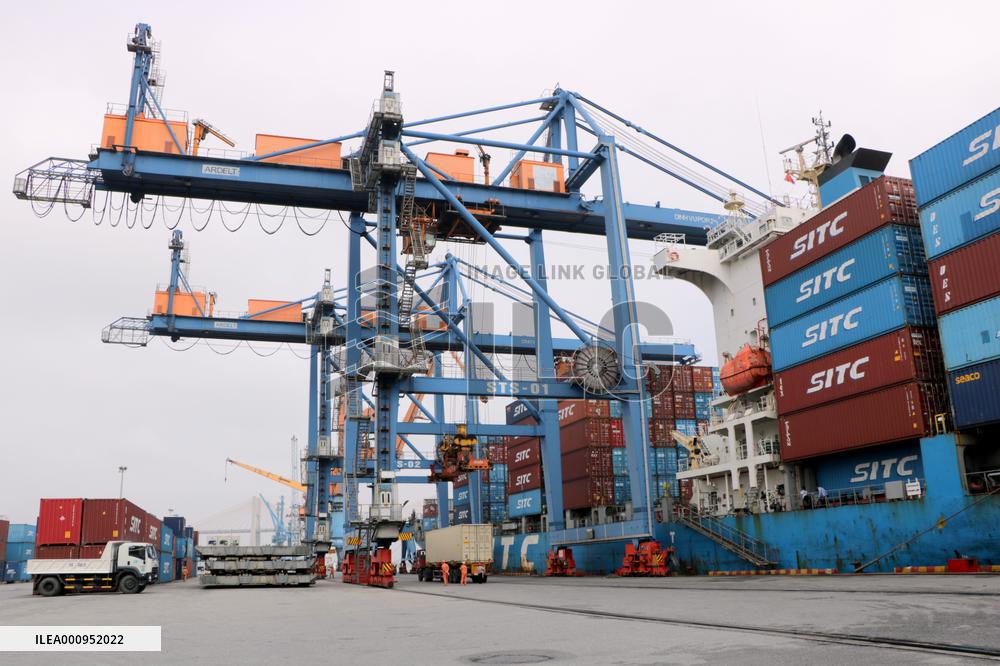 VIETNAM-1ST QUARTER-ECONOMY