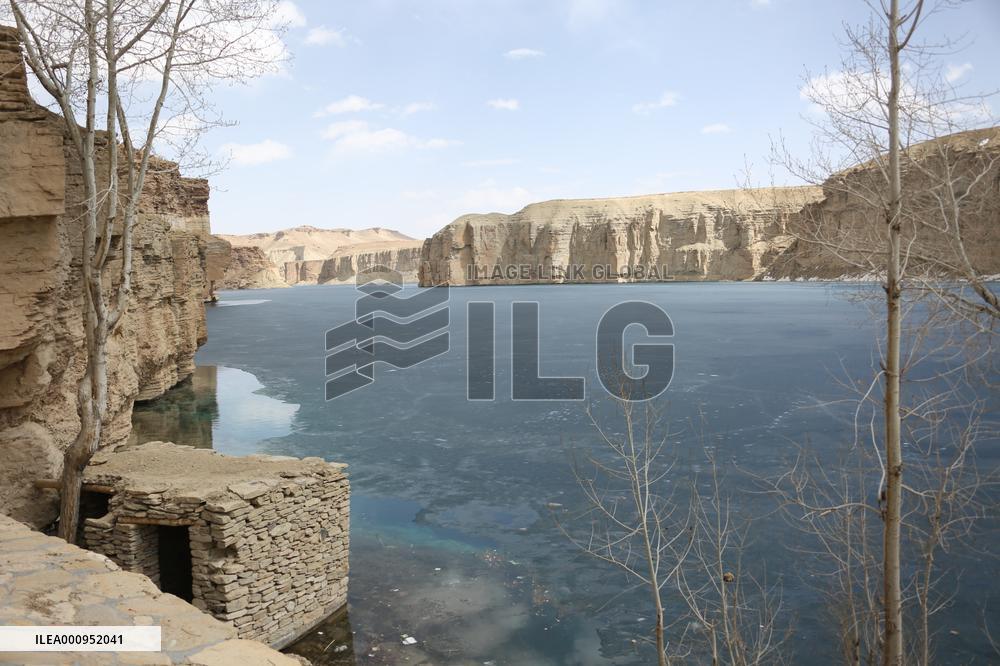 AFGHANISTAN-BAMIYAN-BAND-E-AMIR-TOURISM