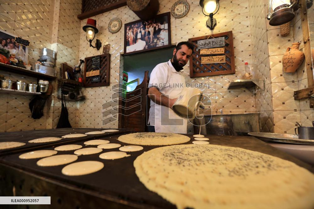 JORDAN-AMMAN-RAMADAN-TRADITIONAL SWEETS