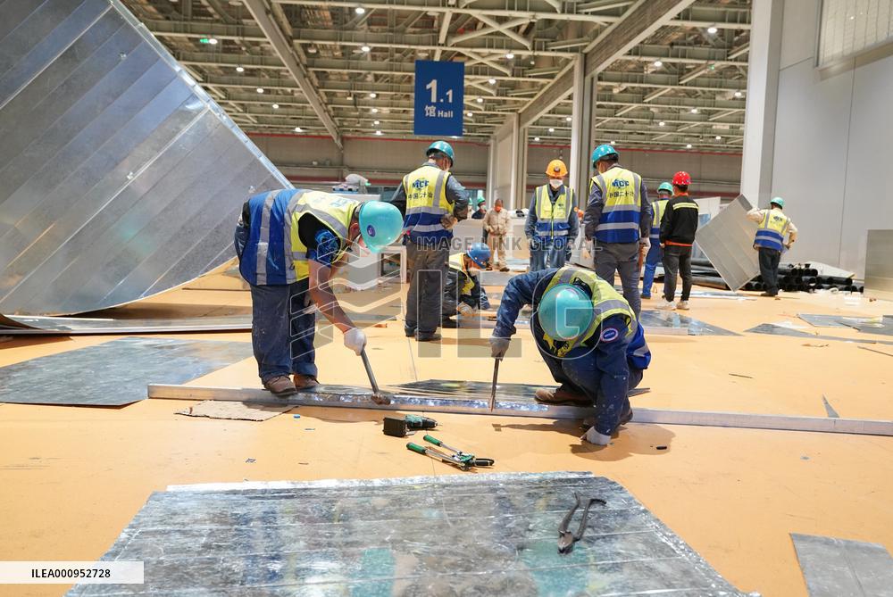 CHINA-SHANGHAI-NECC-MAKESHIFT HOSPITAL (CN)