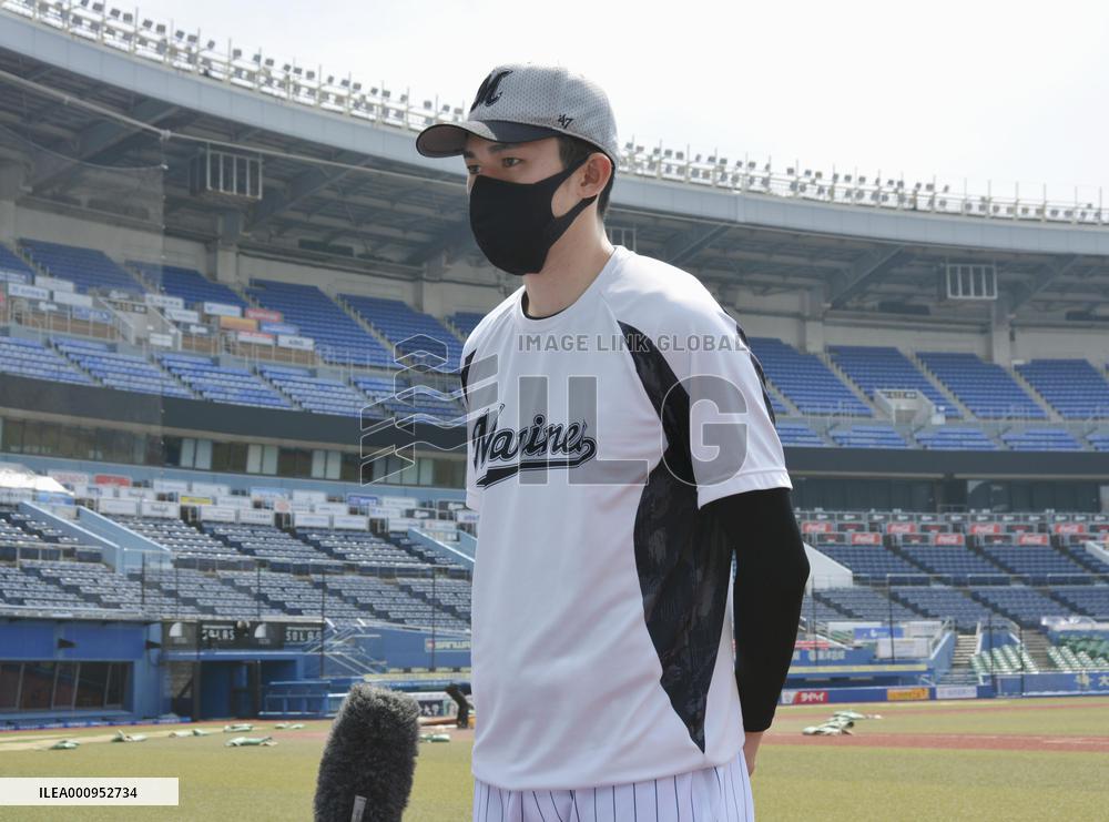 Baseball: Lotte pitcher Roki Sasaki