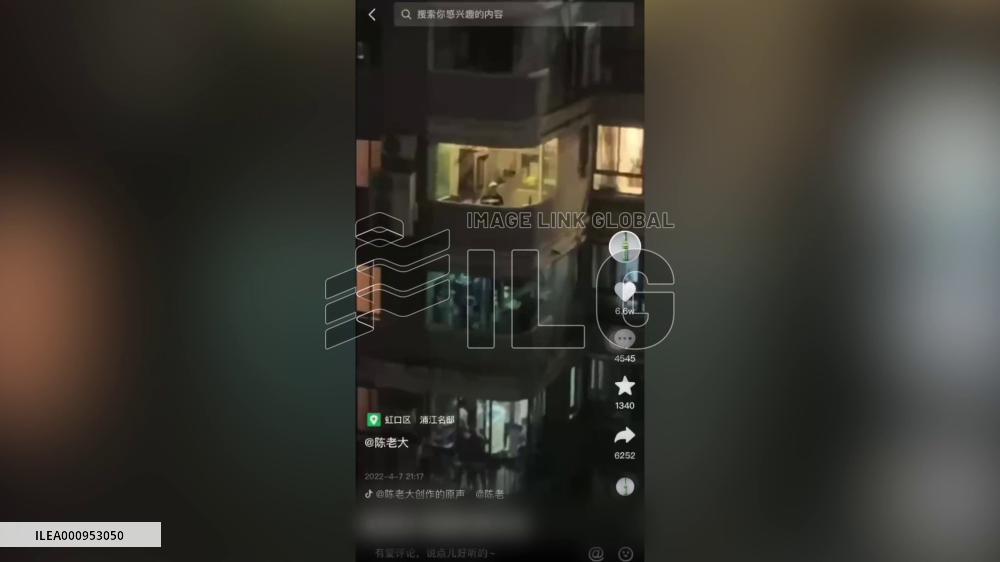 GLOBALink | American drummer delights neighbors in Shanghai with balcony show