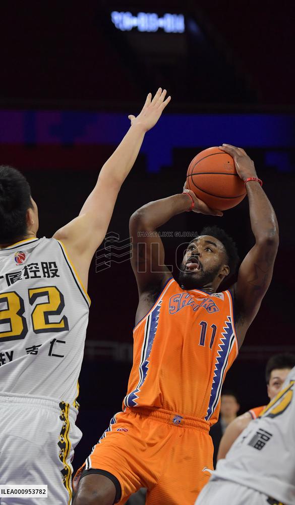 (SP)CHINA-NANCHANG-BASKETBALL-CBA LEAGUE-ZHEJIANG LIONS VS SHANGHAI SHARKS (CN)