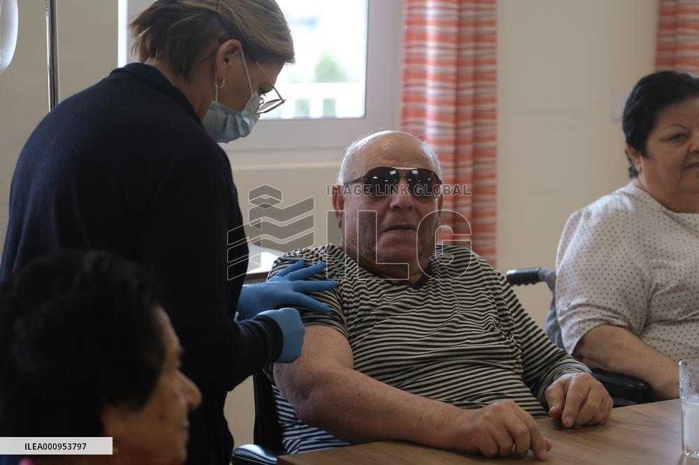 MALTA-MARSA-SECOND BOOSTER-ELDERLY