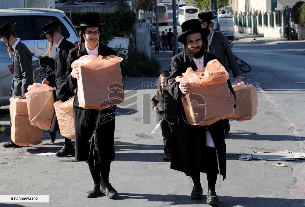 MIDEAST-JERUSALEM-PASSOVER-PREPARATION