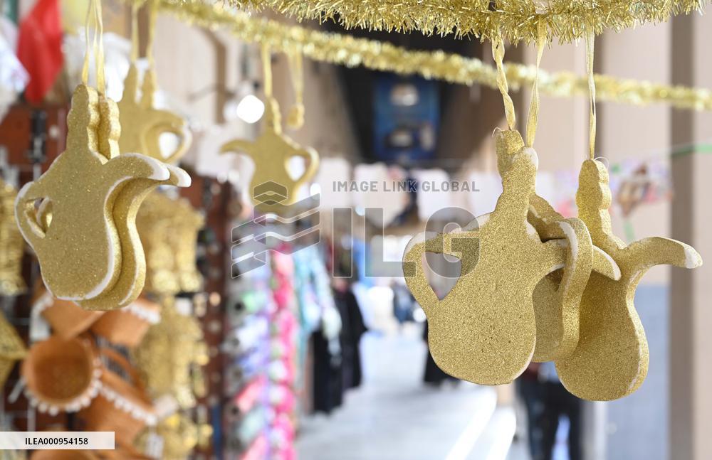 KUWAIT-KUWAIT CITY-RAMADAN DECORATION-SHOPPING