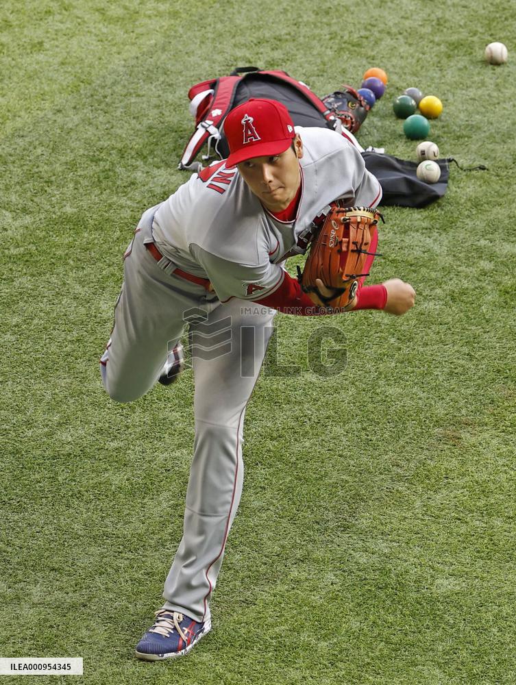Baseball: Angels vs. Rangers