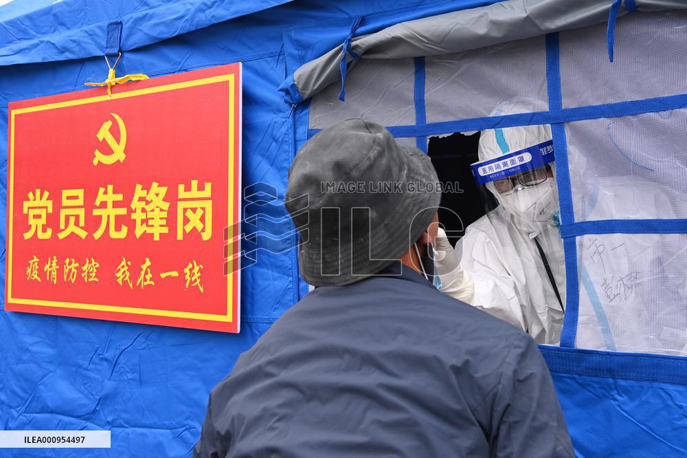 CHINA-QINGHAI-XINING-COVID-19-TESTING (CN)