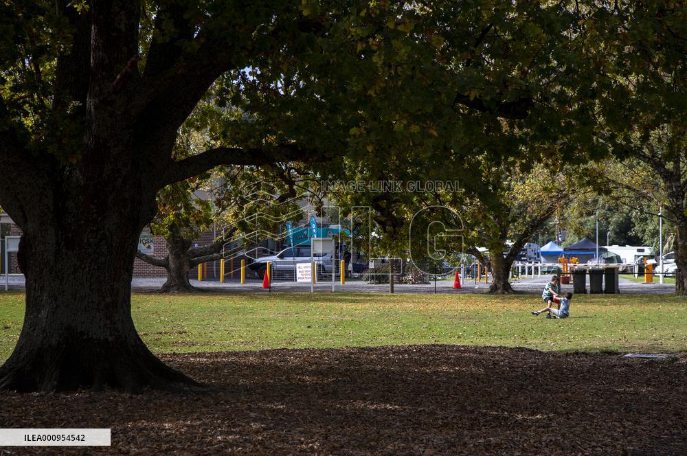 AUSTRALIA-MELBOURNE-TOURISM-EASTER-BOOMING