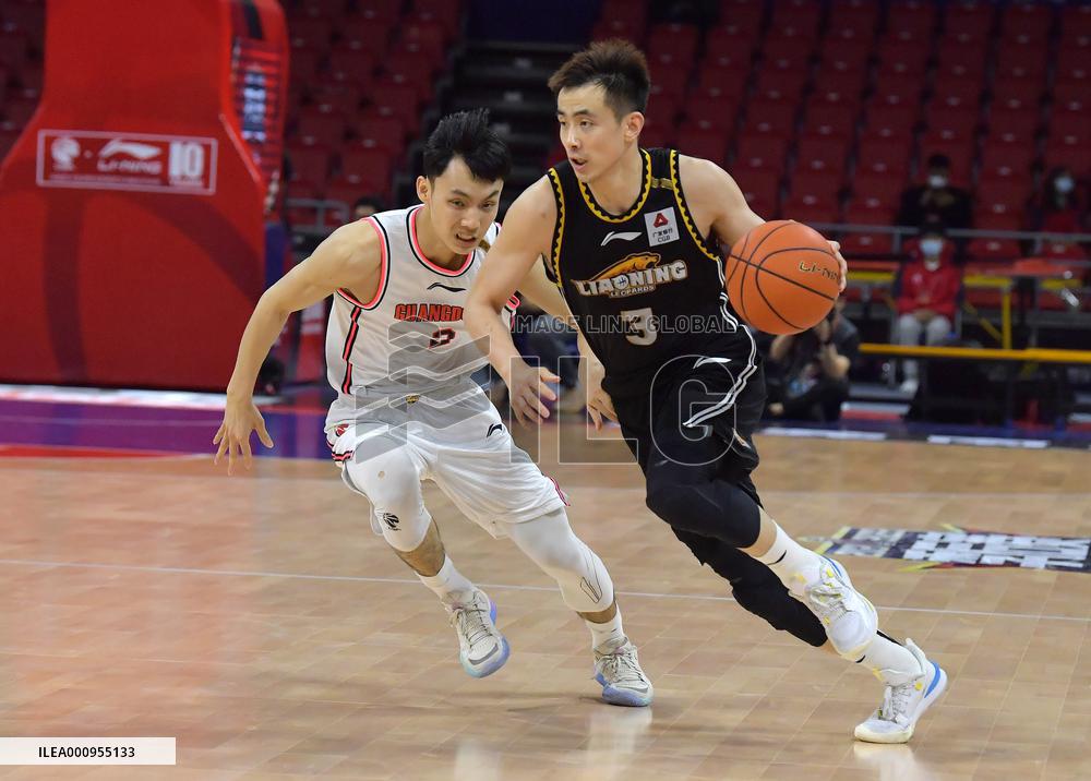 (SP)CHINA-NANCHANG-BASKETBALL-CBA LEAGUE-GUANGDONG VS LIAONING(CN)