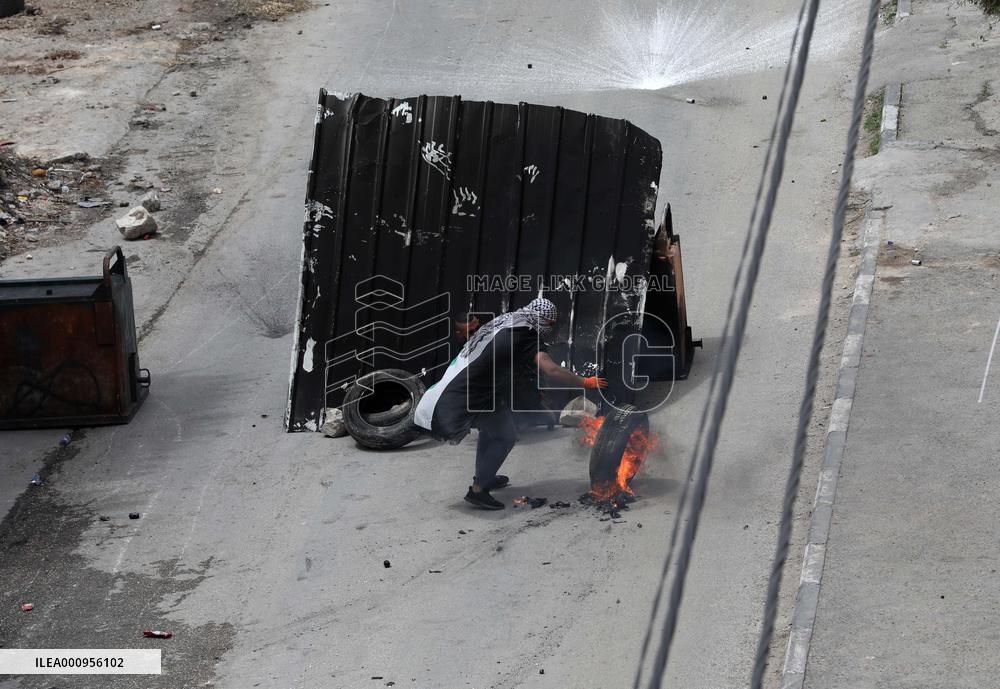MIDEAST-NABLUS-CLASHES