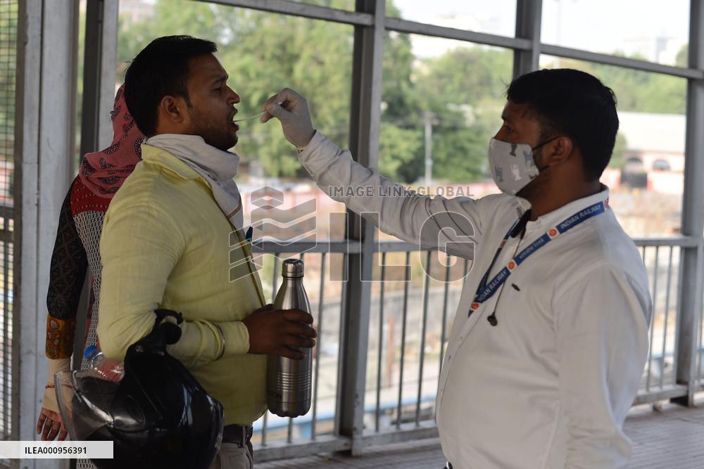 INDIA-UTTAR PRADESH-COVID-19-CASES