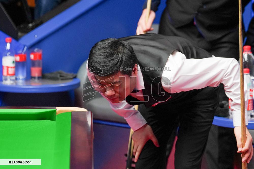 (SP)BRITAIN-SHEFFIELD-SNOOKER-WORLD CHAMPIONSHIP-ROUND 1