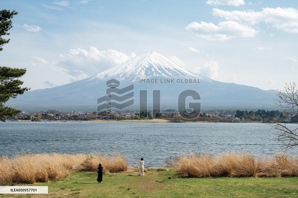 JAPAN-YAMANASHI-SCENERY