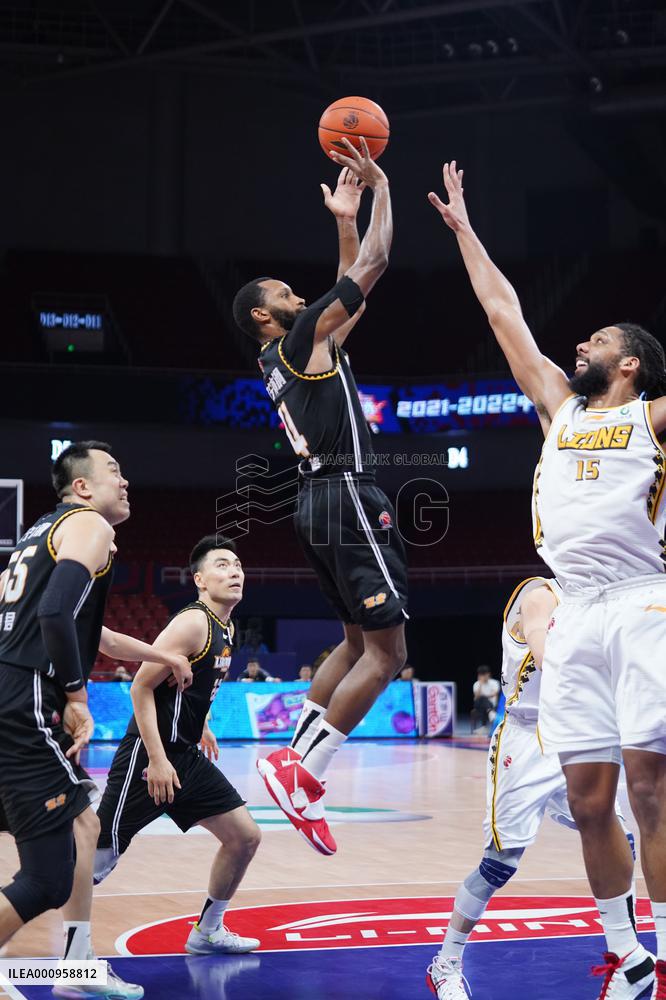 (SP)CHINA-NANCHANG-BASKETBALL-CBA LEAGUE-ZHEJIANG LIONS VS LIAONING FLYING LEOPARDS (CN)