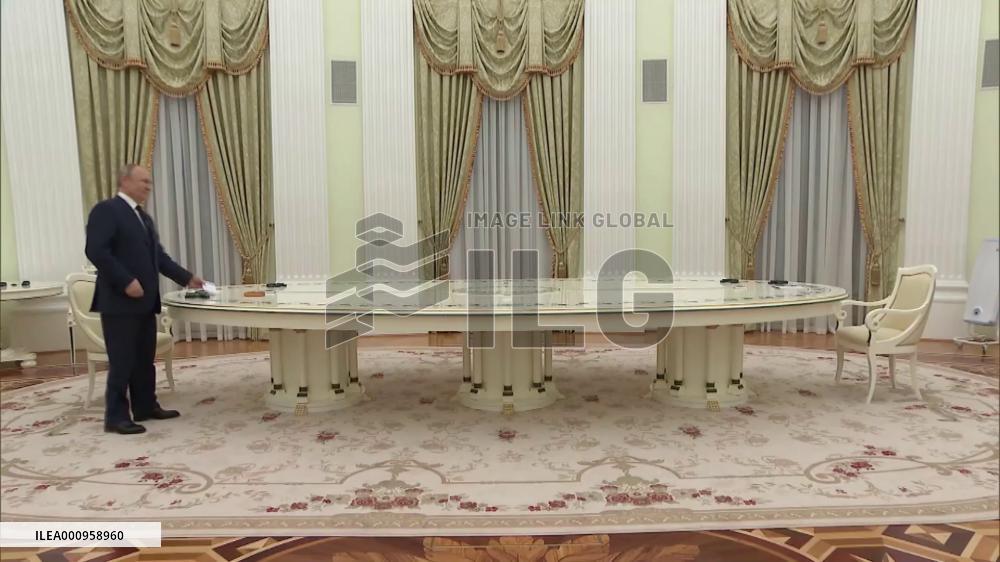 Putin, UN chief meet to discuss Ukraine