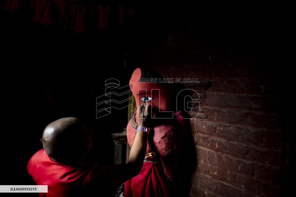 NEPAL-LALITPUR-FESTIVAL PREPARATION