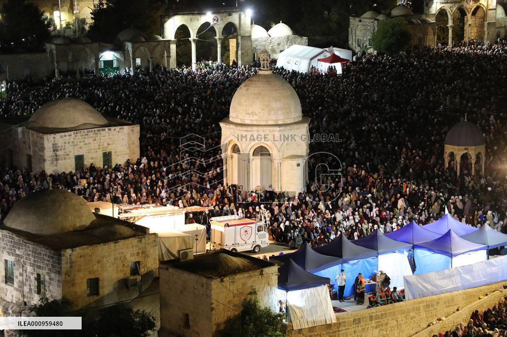 MIDEAST-JERUSALEM-RAMADAN-LAYLAT Al-QADR